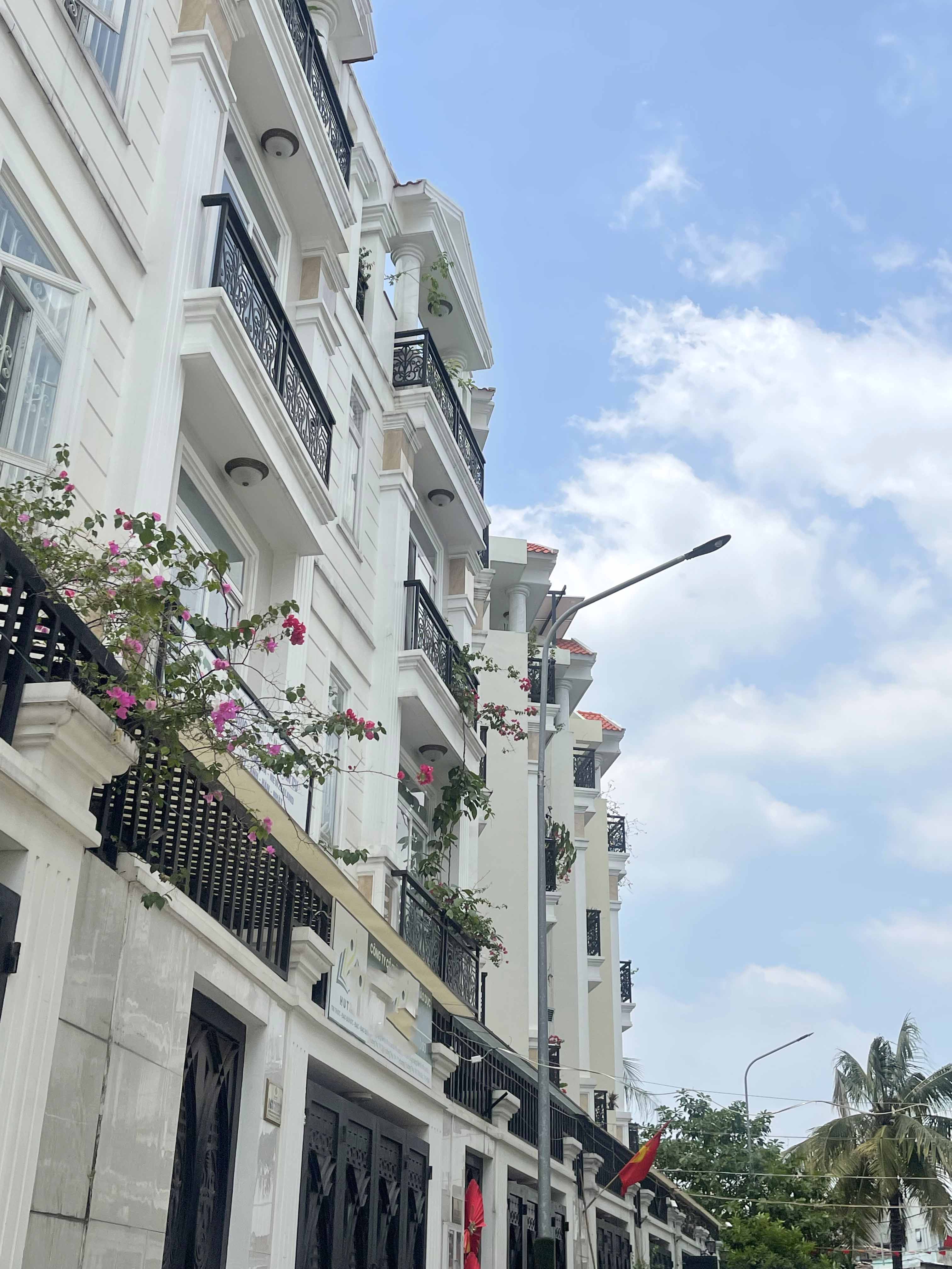 Bán Nhà Hẻm Xe Hơi 50m2, 4 Tầng Đặng Văn Bi Trường Thọ Thủ Đức Chỉ Hơm 6 tỷ Hiếm Có - Ảnh 4